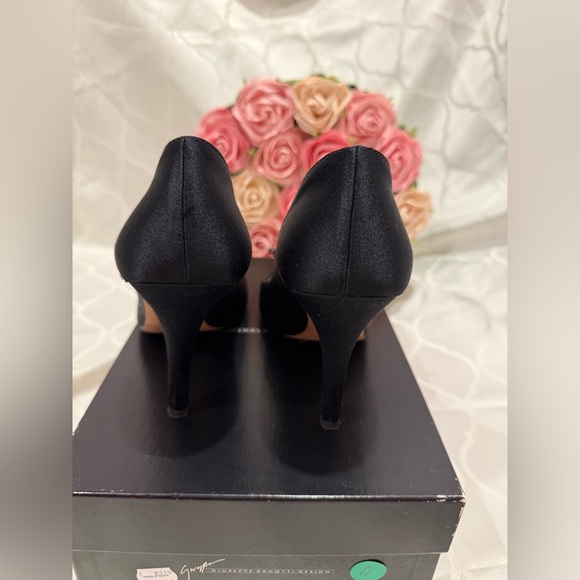 Giuseppe Zanotti Vintage Black pumps heels Sandals Heels Size EUR 37/ US 7 Y2K - Picture 6 of 6